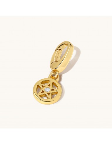 Pentacle Charm chez Cornerstreet bien 